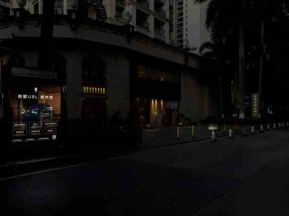 创意动感灯箱展示图